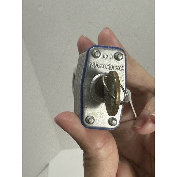 Master Lock No 3 Long Shackle Laminated Steel Level One‎ Key Used - Picture 4 of 6